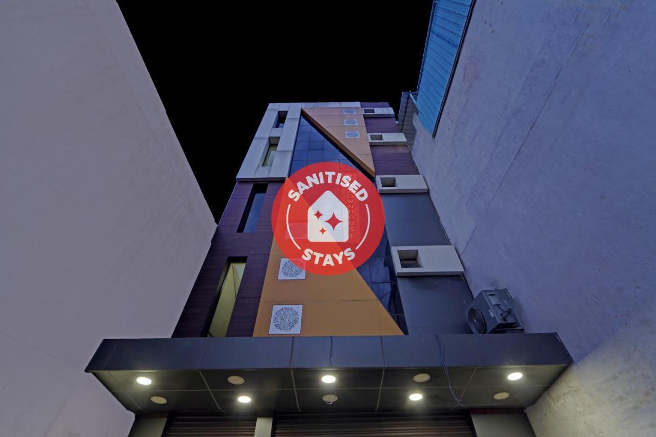 Super Townhouse 1096 Hotel Redfox Nungambakkam Near Apollo & Shankar Nethralaya Hospital Chennai Exteriör bild