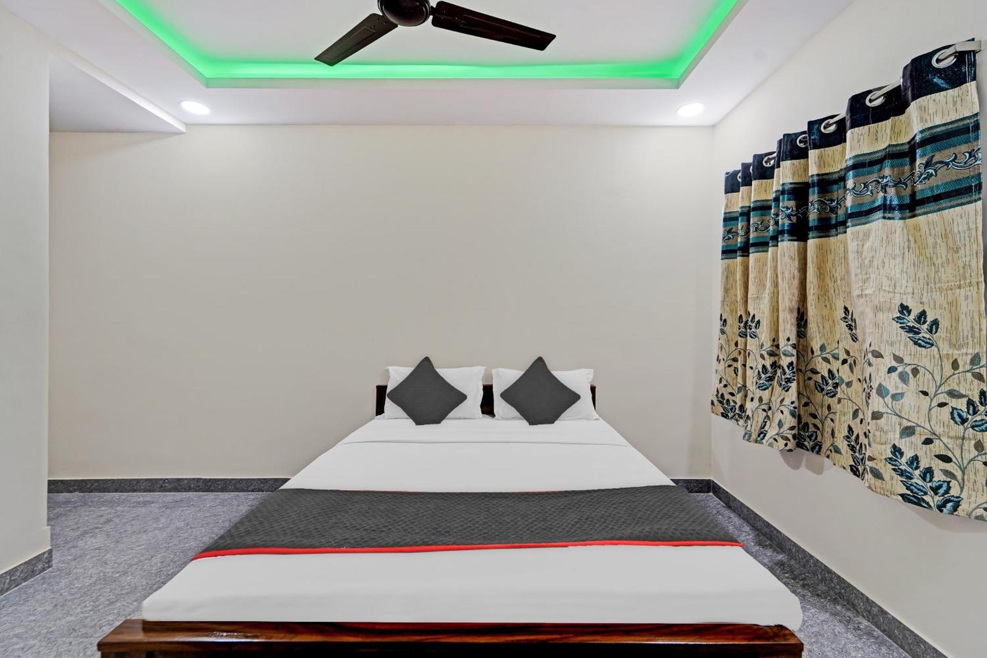 Super Townhouse 1096 Hotel Redfox Nungambakkam Near Apollo & Shankar Nethralaya Hospital Chennai Exteriör bild