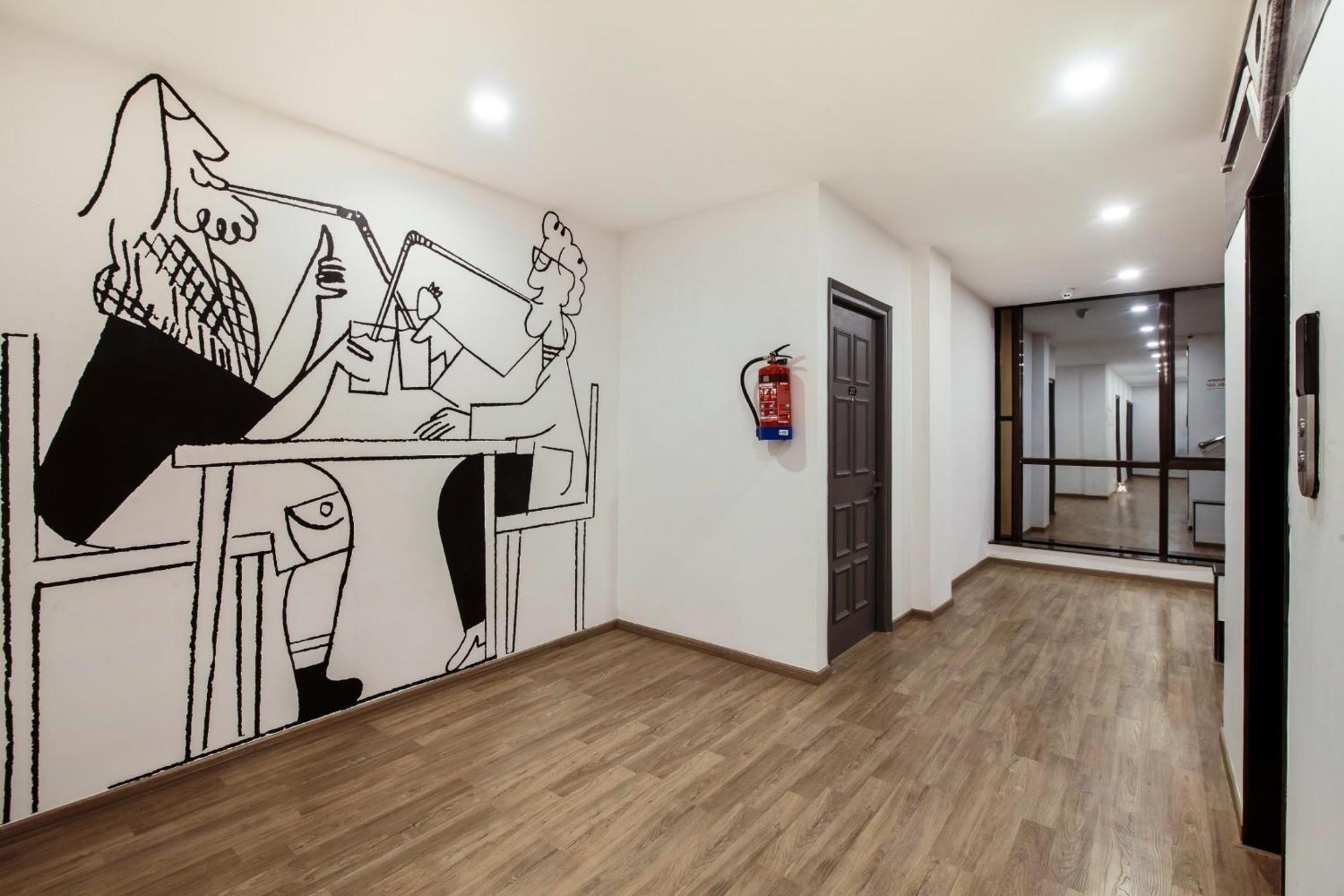 Super Townhouse 1096 Hotel Redfox Nungambakkam Near Apollo & Shankar Nethralaya Hospital Chennai Exteriör bild